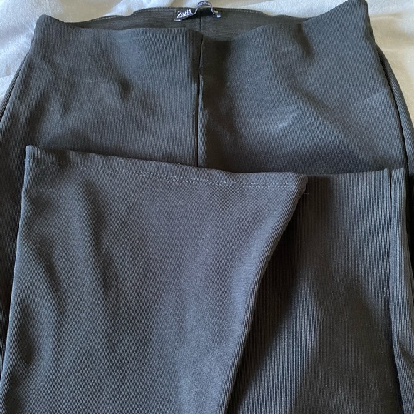 Flare Pant - Picture 2 of 3